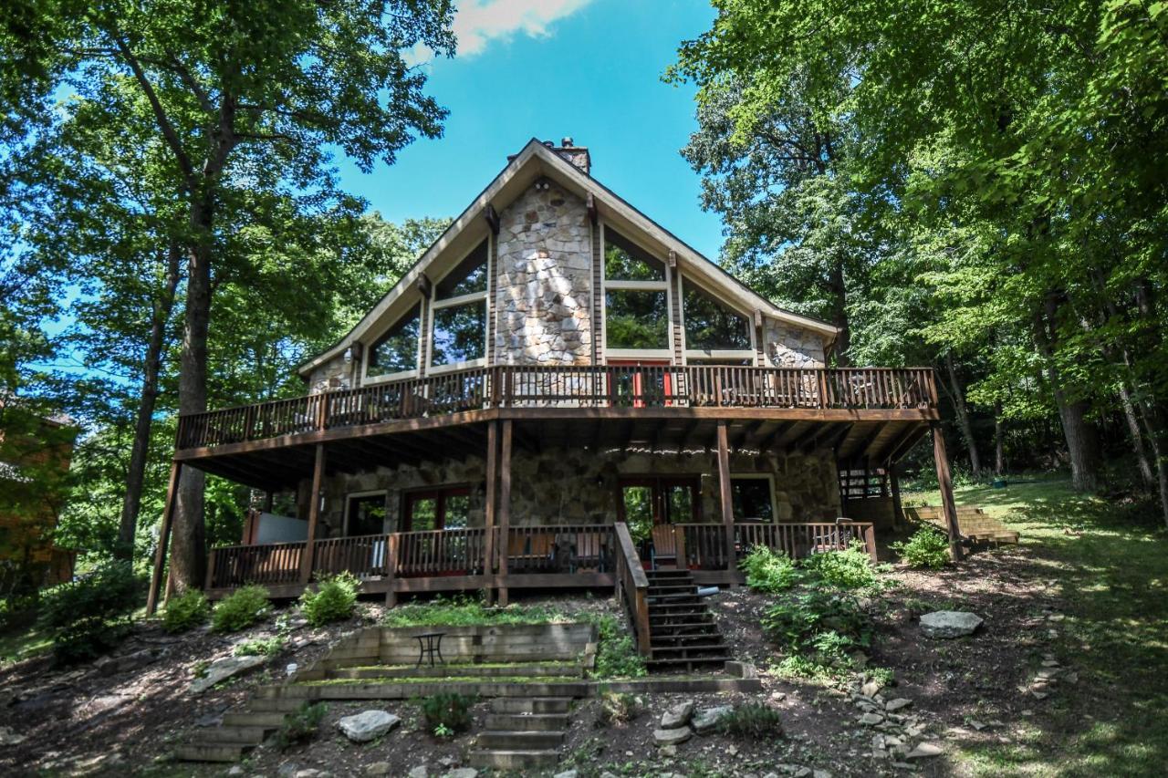 Slip Away Chalet McHenry Exterior photo