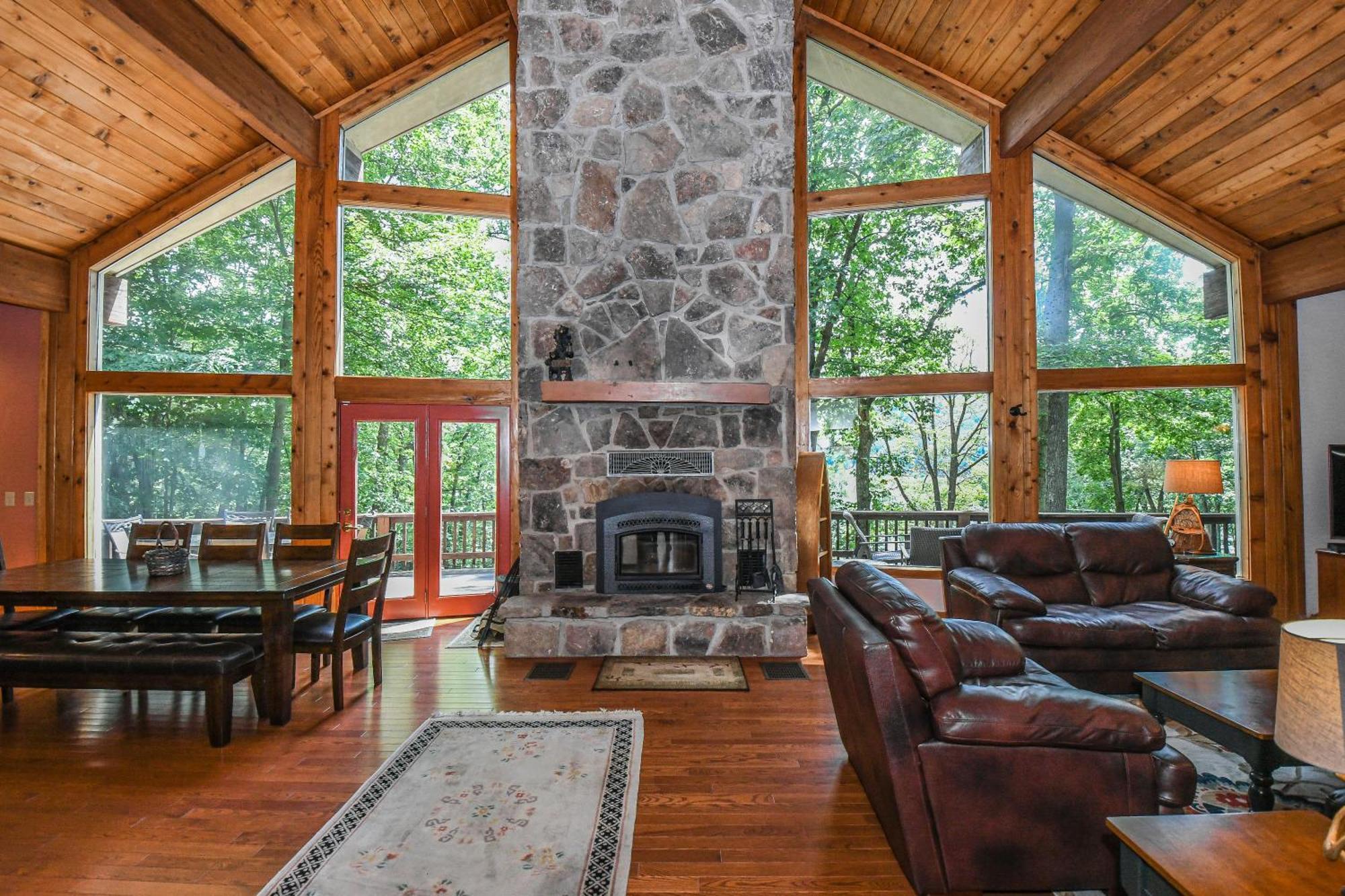 Slip Away Chalet McHenry Exterior photo